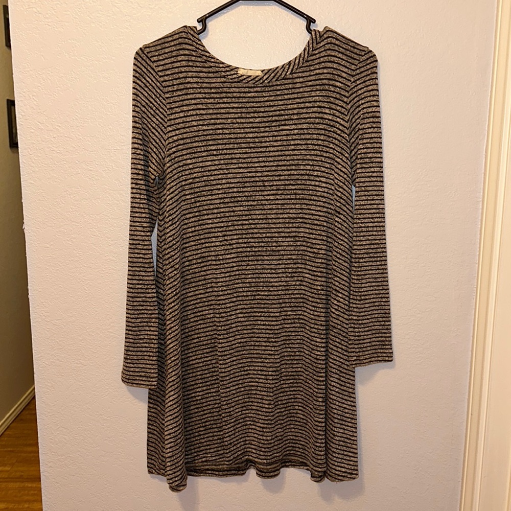 Long sleeve dress; casual
